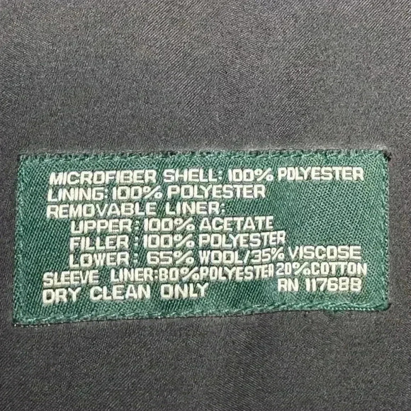 Ralph Lauren - Black lined men’s raincoat. Pockets and zip out liner. Size 40R - Picture 8 of 9